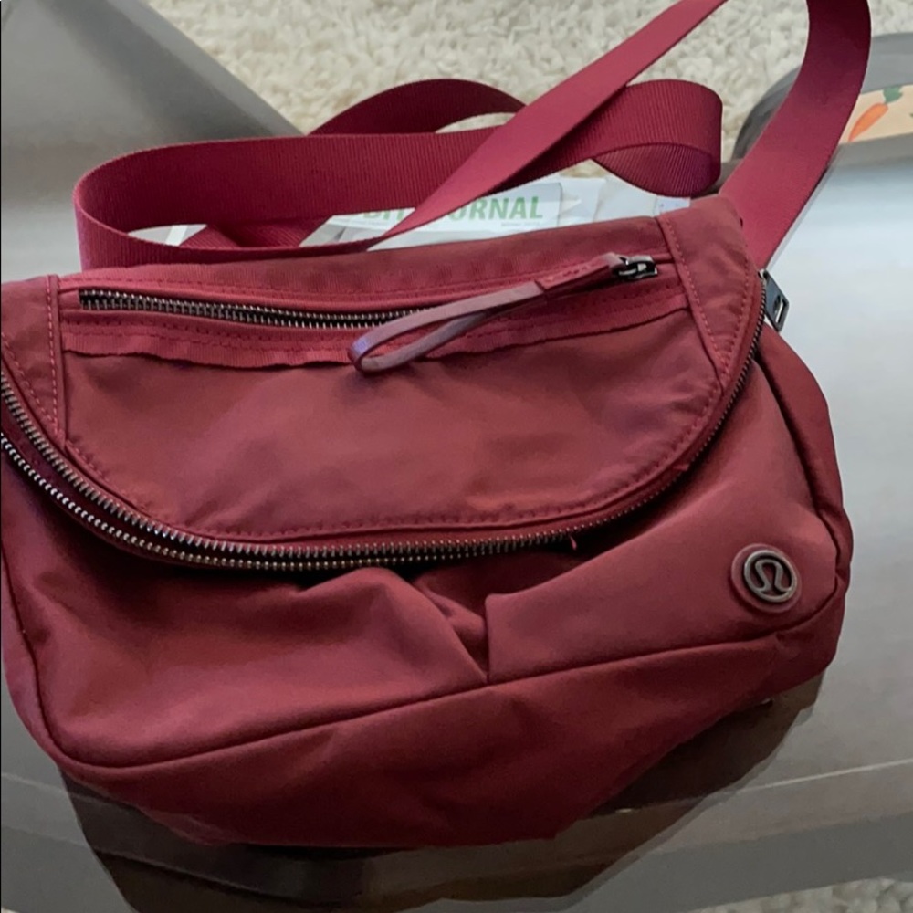 Handbag